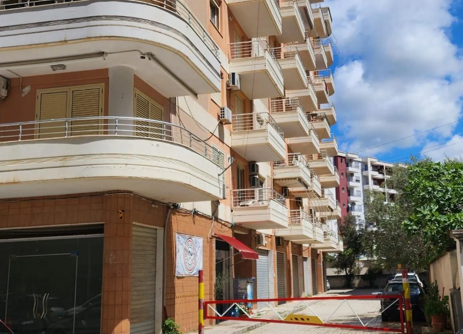 Erin Apartments Vlore 0*,